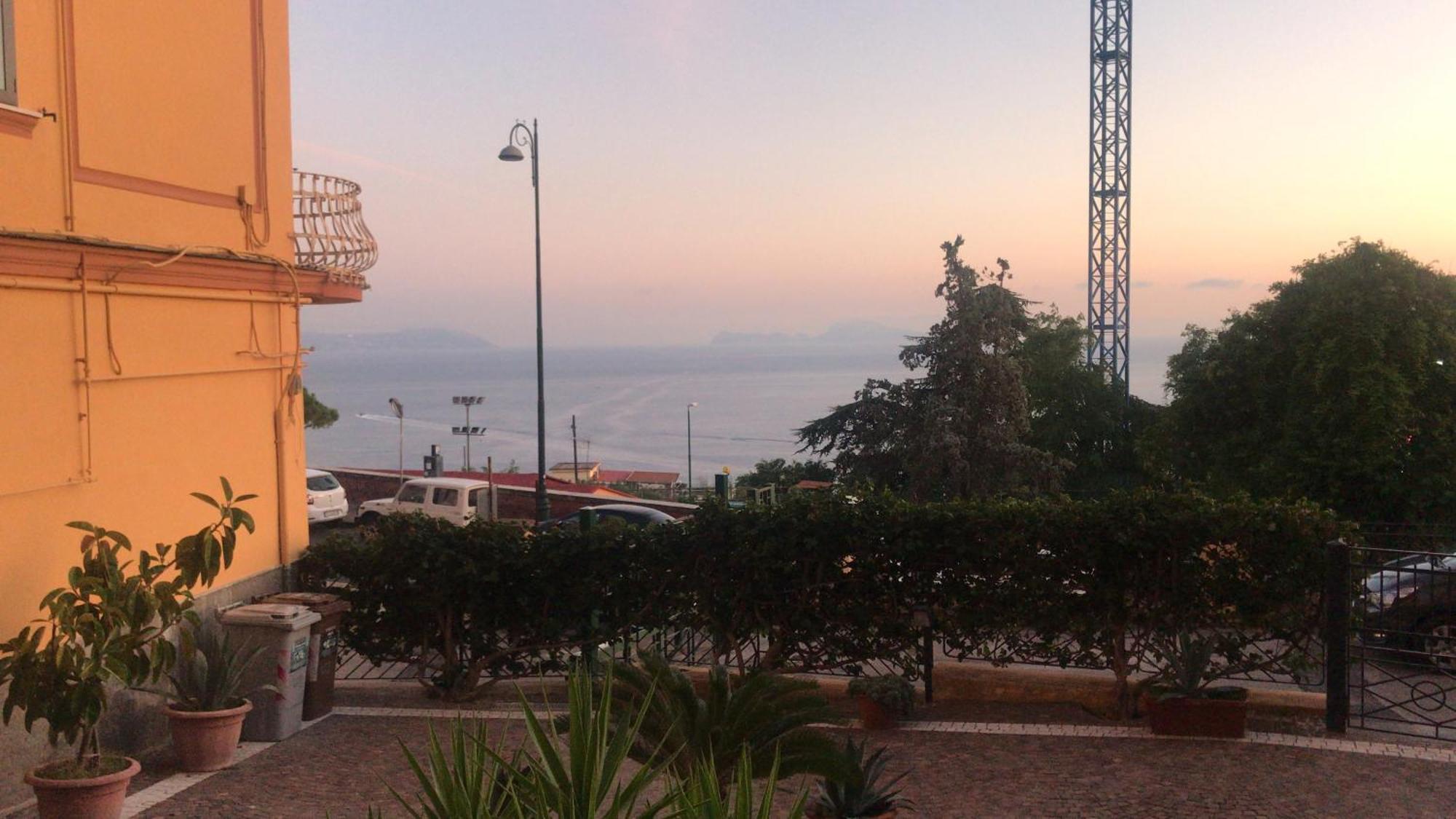 Vomero Guest House Napoli Dış mekan fotoğraf