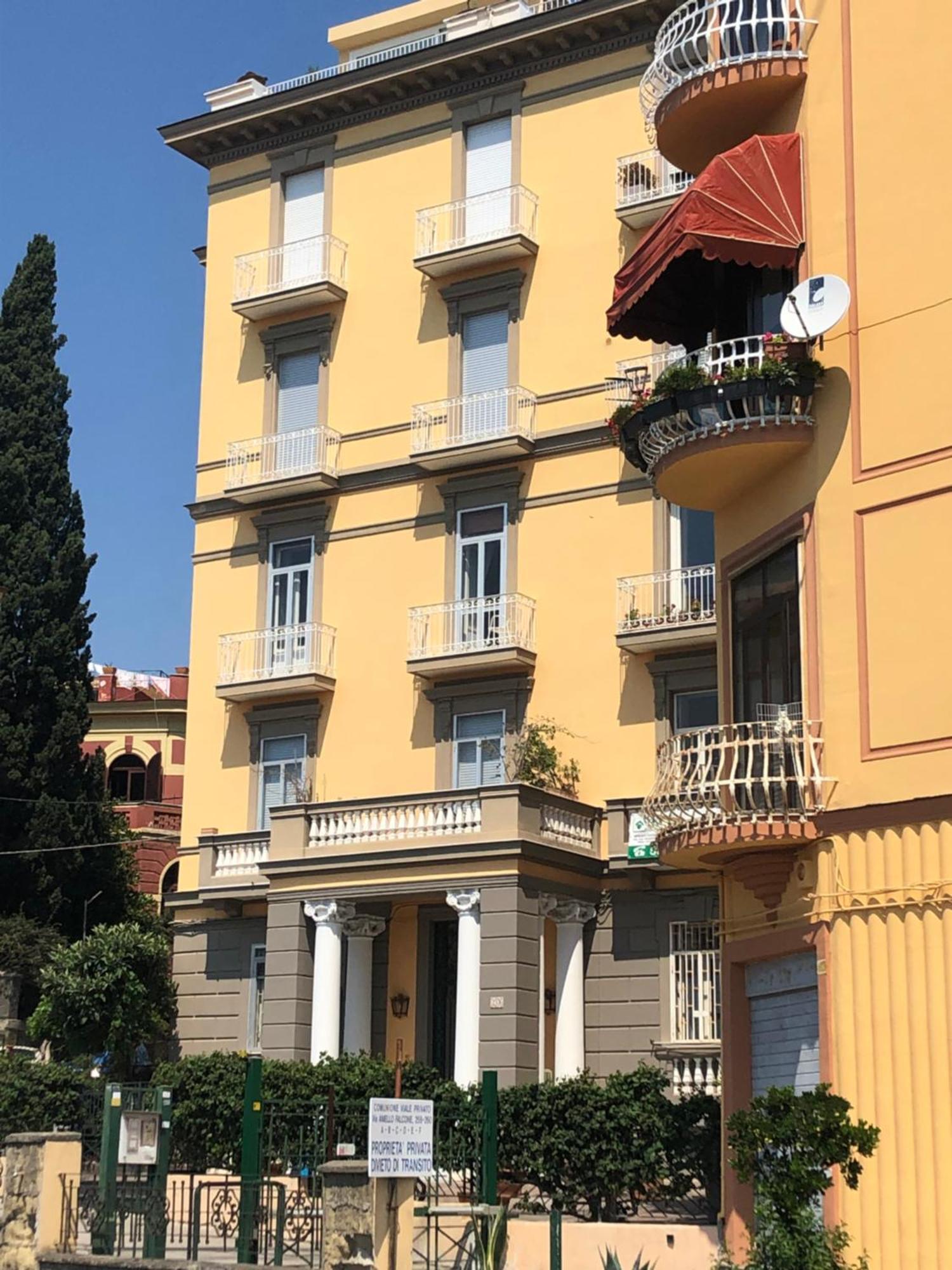 Vomero Guest House Napoli Dış mekan fotoğraf
